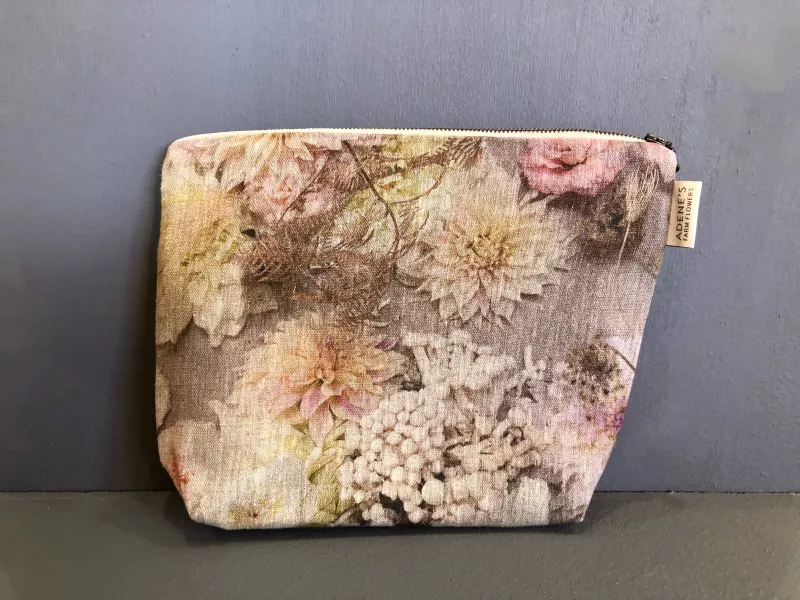 Toiletry Bag - Summer foilage 2